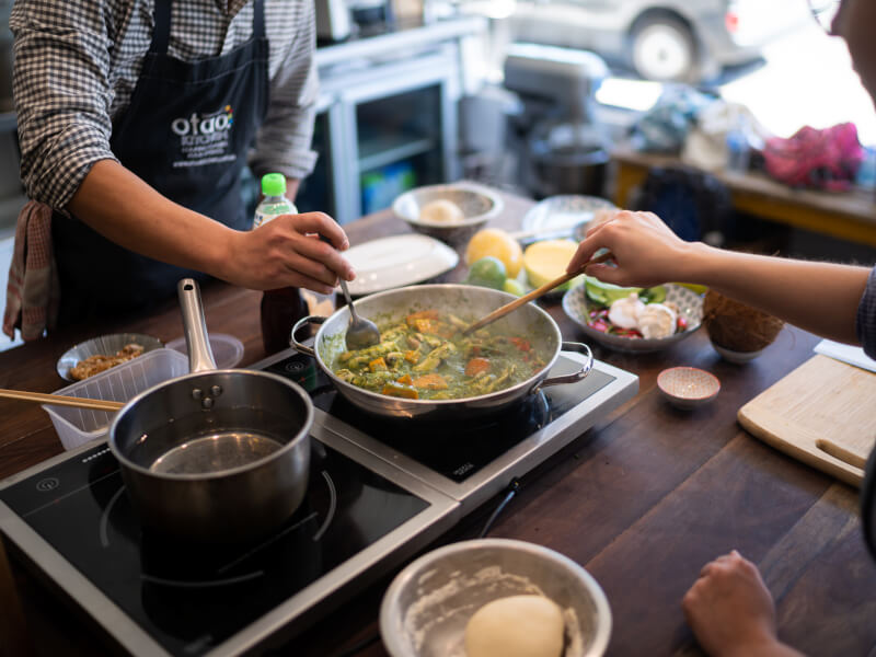 9 Vegan Cooking Classes to Veg Out with in 2024